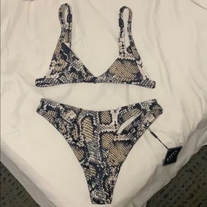 Snakeskin print bikini (NWT)